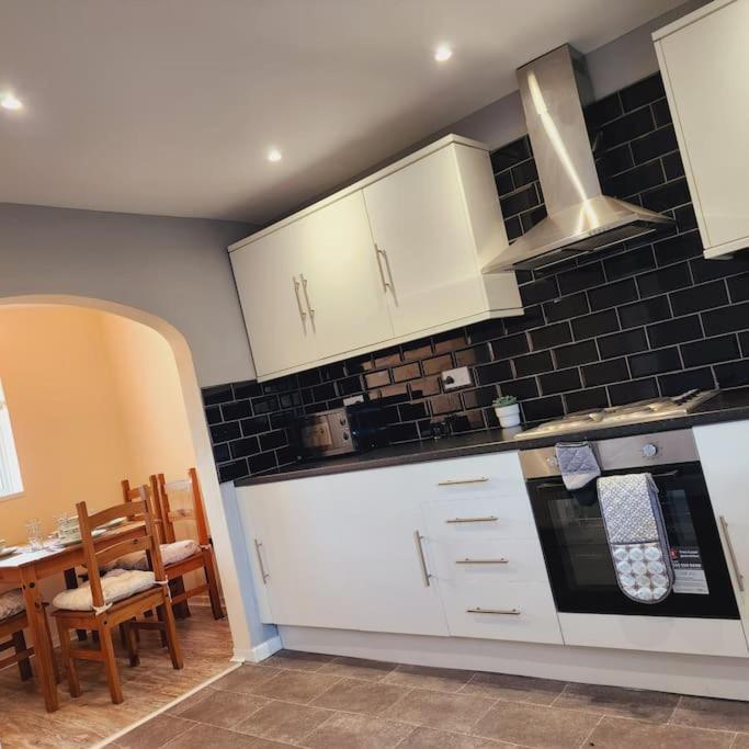 Sunny South Shields House Jarrow